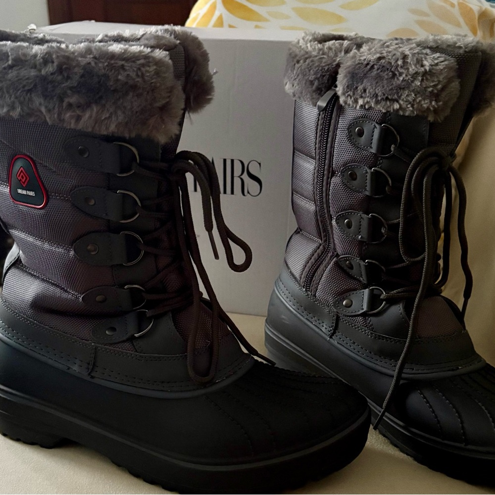 Dream Pairs Black and Gray Winter Boots